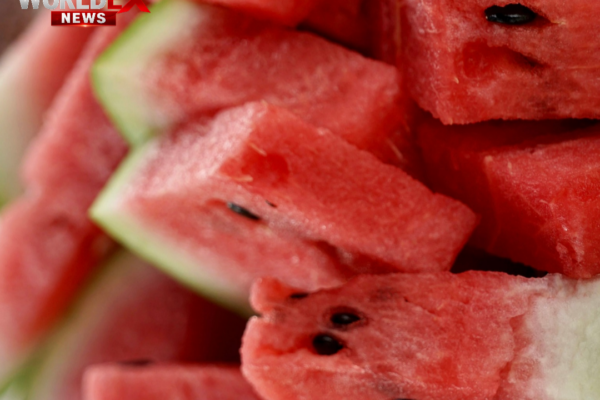 Experts Say Watermelon Before Bed May Help Hydration and Recovery — But Moderation Matters